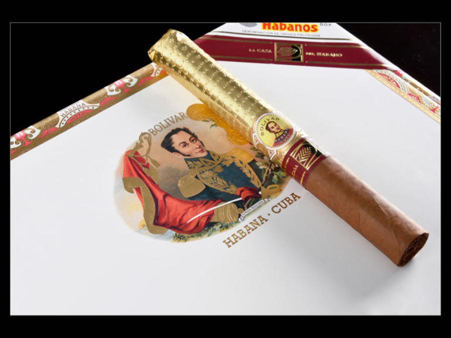 - BOLIVAR NEW GOLD MEDAL LCDH 10 CIGARS